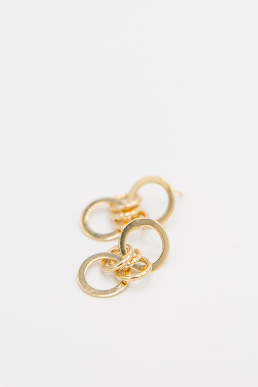 Golden Stella Jewelry | Linked Ring Metal Earrings, Gold