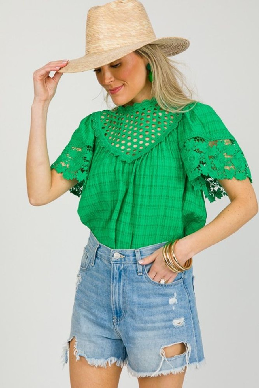 Current Air Short Sleeve & Sleeveless | Lace Contrast Check Top, Green