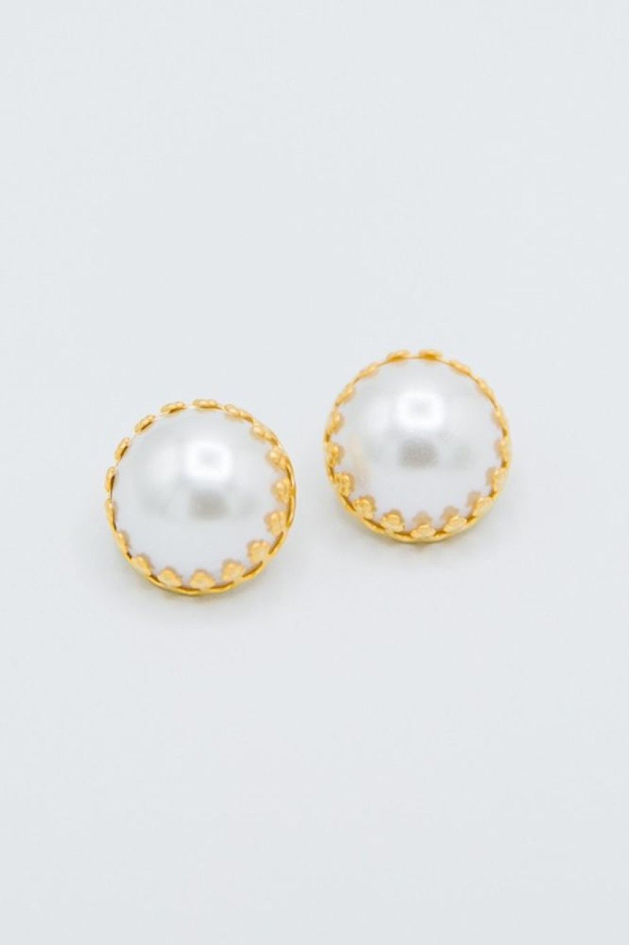 Golden Stella Jewelry | Statement Pearl Studs