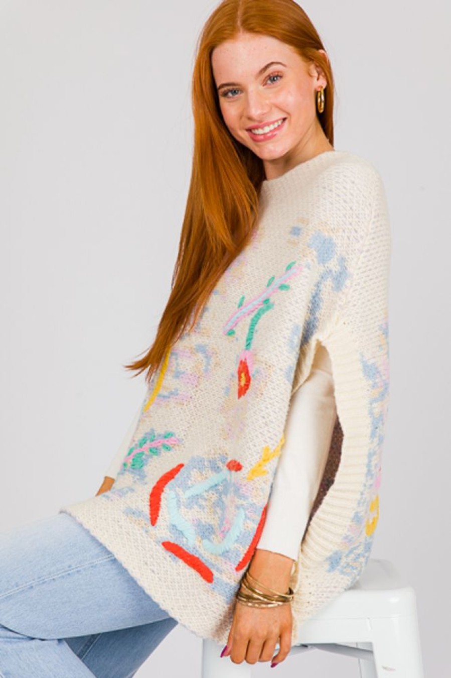 See and Be Seen Short Sleeve & Sleeveless | Floral Sweater Poncho, Cream