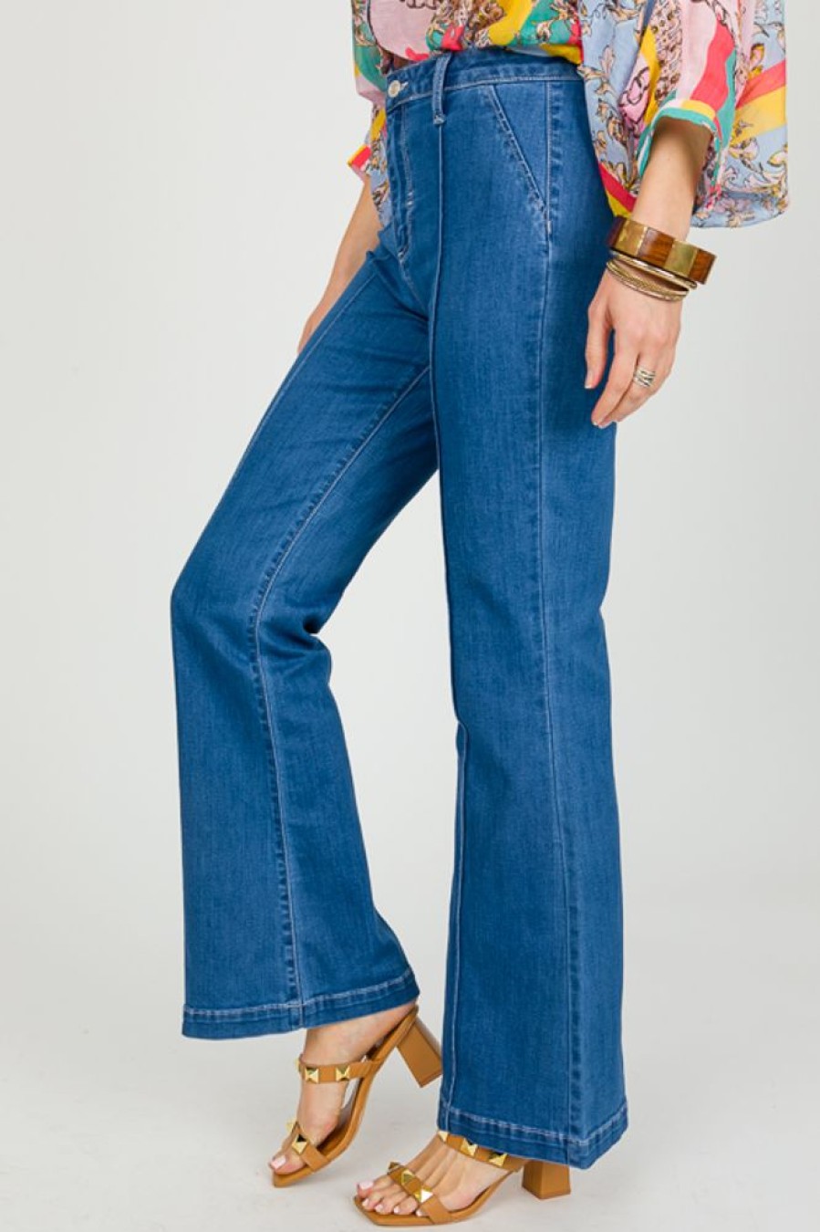 Sneak Peek Jeans | Center Seam Jeans, Dark Wash