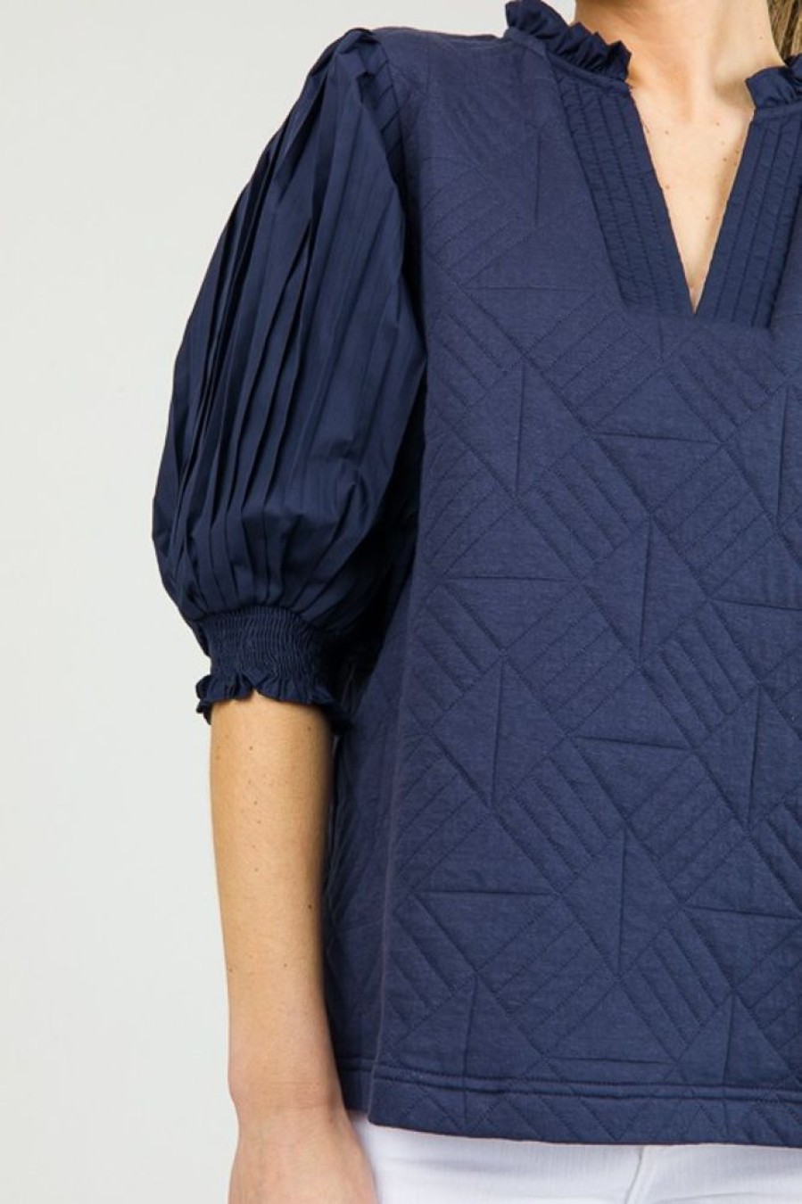 Entro Short Sleeve & Sleeveless | Quilted Pleat Sleeve Top, Navy