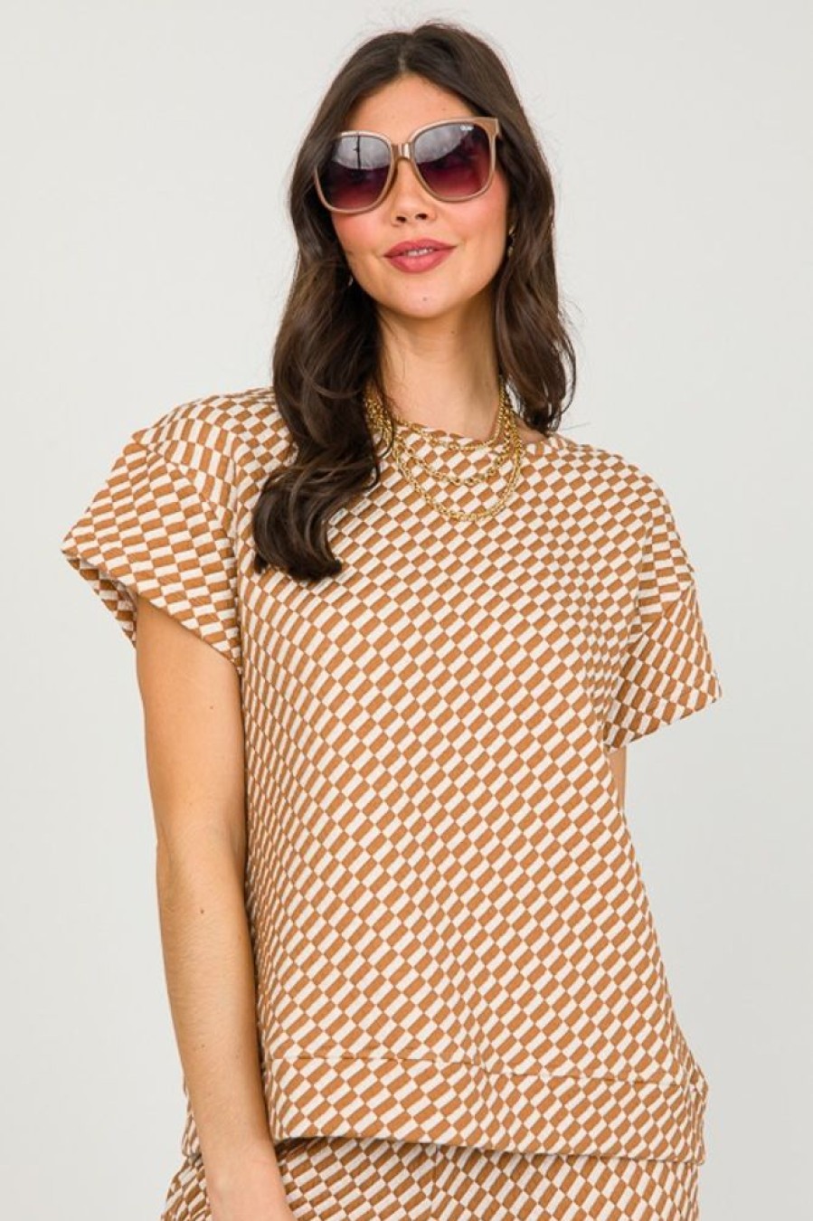 See and Be Seen Short Sleeve & Sleeveless | Textured Checks Pullover, Tan